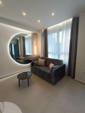 LY Gold Suite City Center